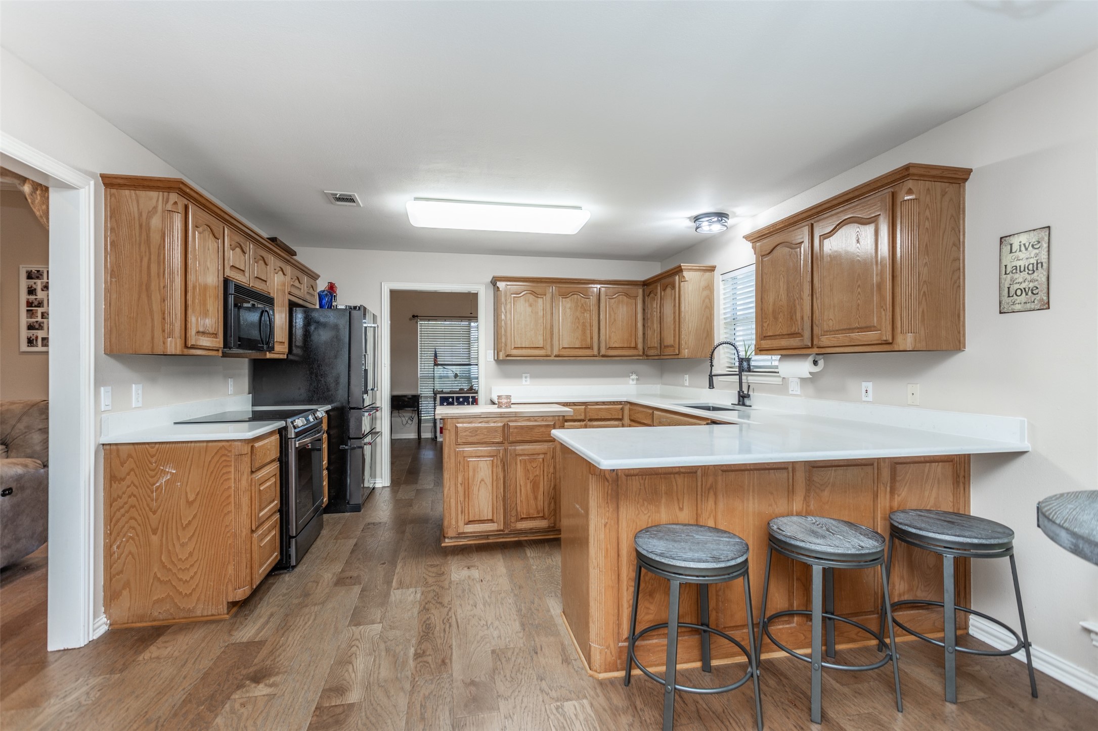2424 Jolinda Lane Whitesboro TX 76273
