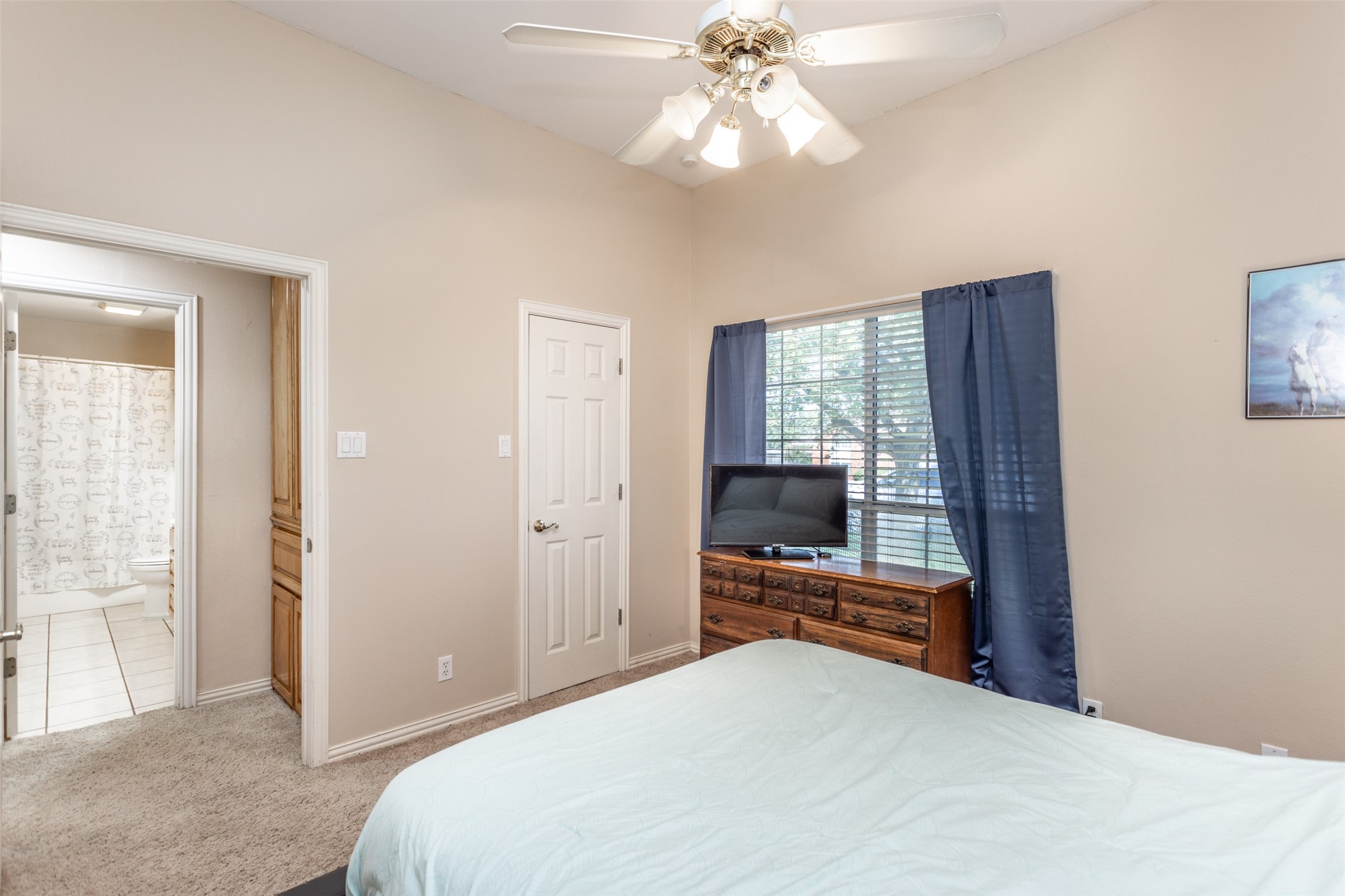 2424 Jolinda Lane Whitesboro TX 76273