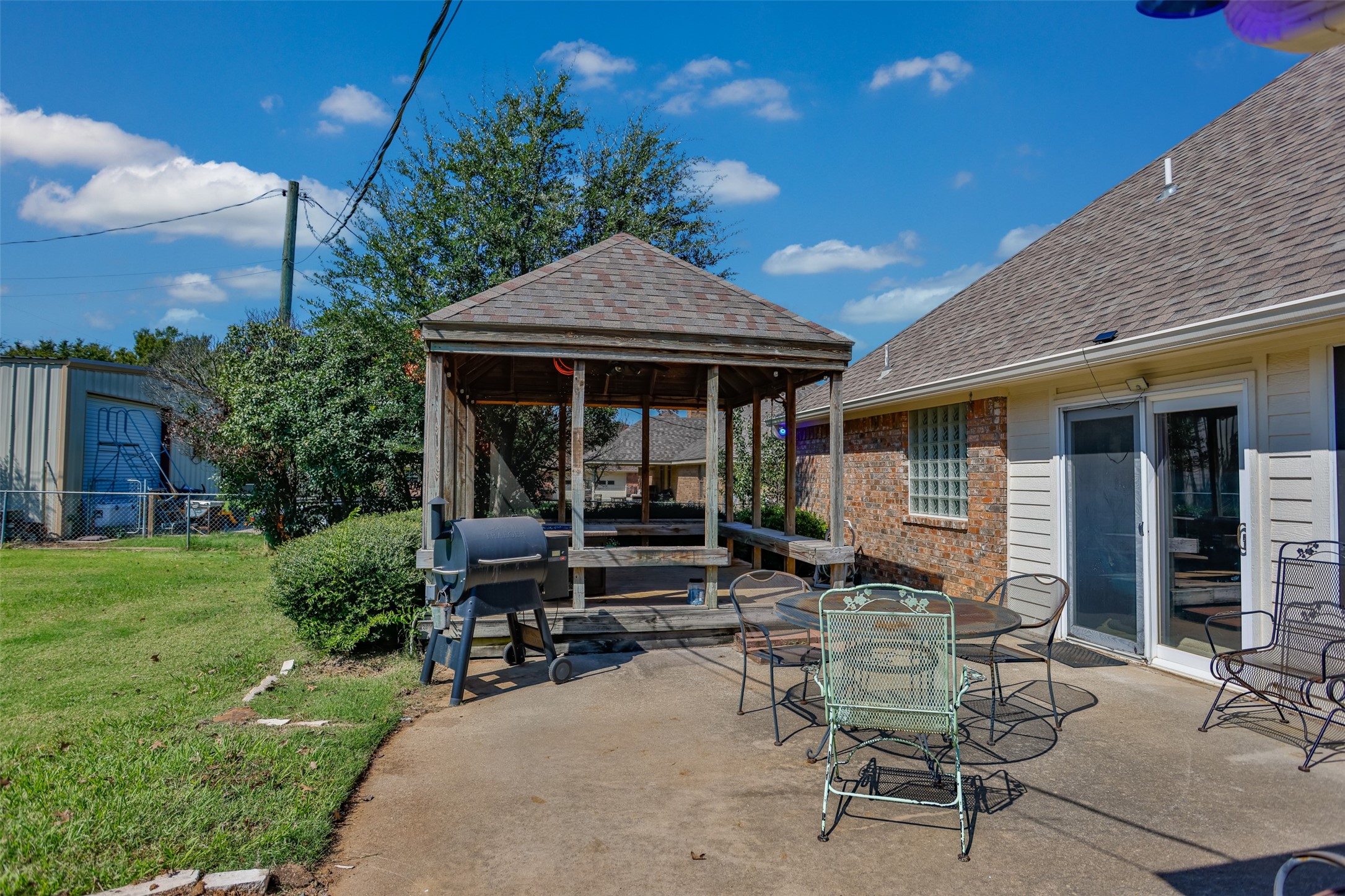 2424 Jolinda Lane Whitesboro TX 76273