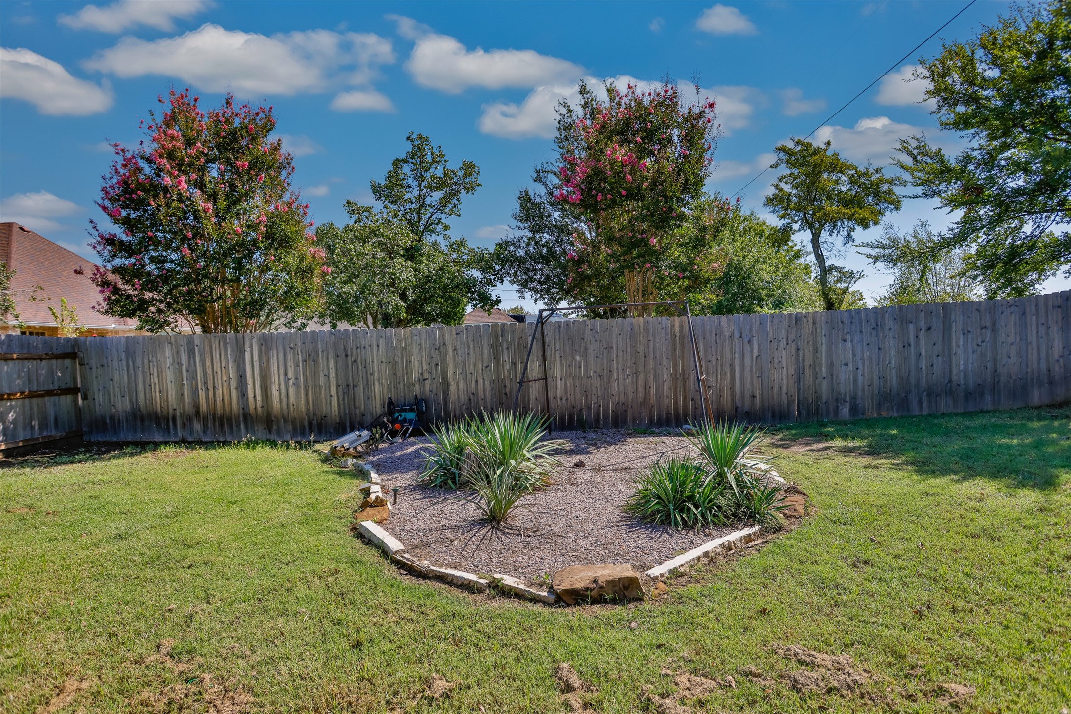 2424 Jolinda Lane Whitesboro TX 76273