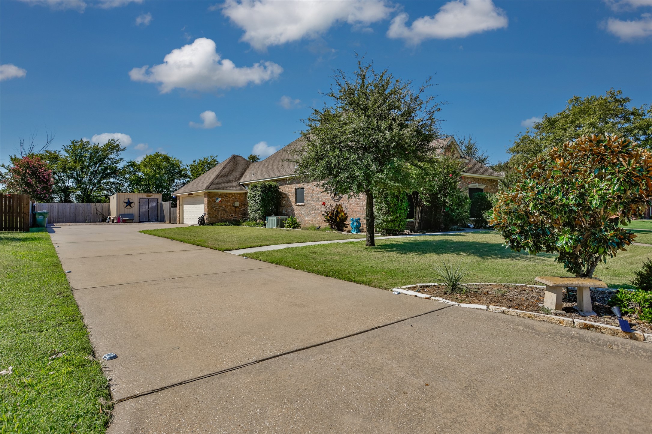 2424 Jolinda Lane Whitesboro TX 76273