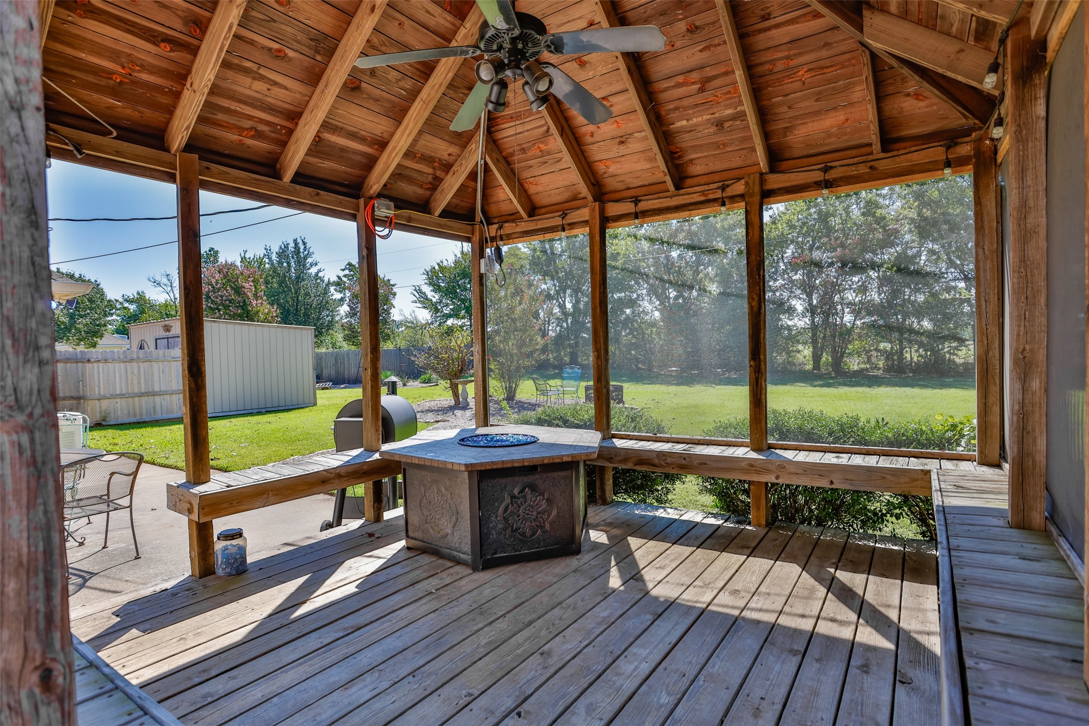 2424 Jolinda Lane Whitesboro TX 76273