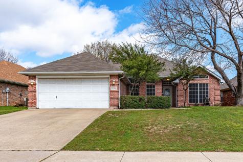 1094 Springwood Drive Saginaw TX 76179