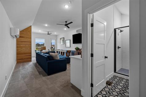 2713 Village Road Granbury TX 76049