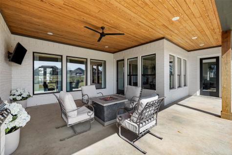 2713 Village Road Granbury TX 76049