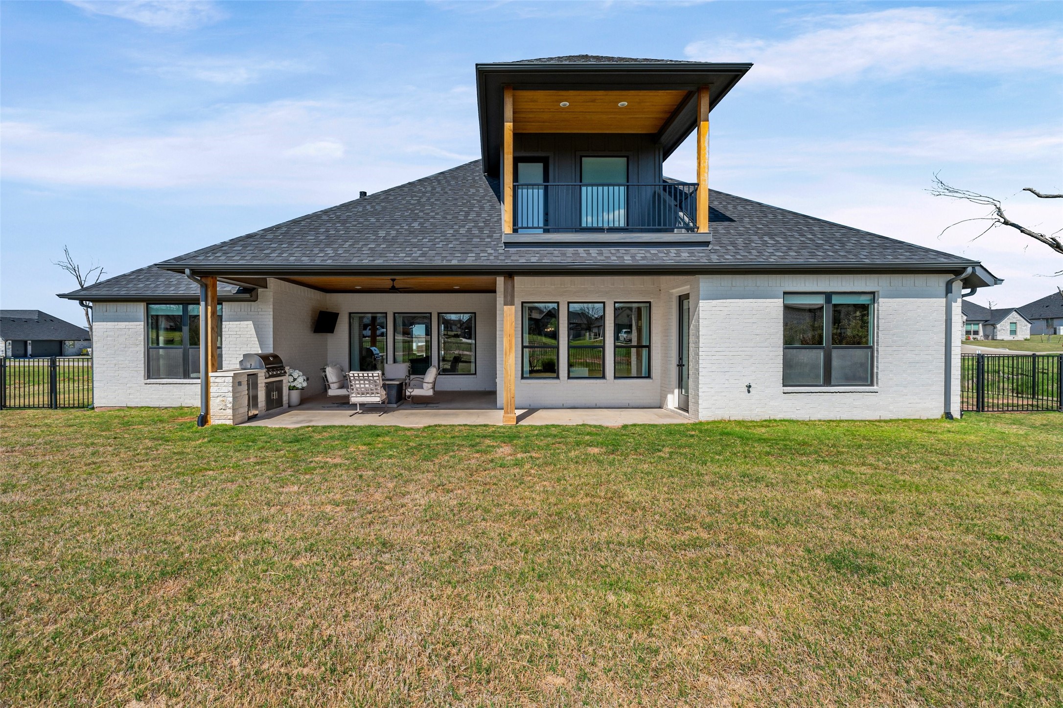 2713 Village Road Granbury TX 76049