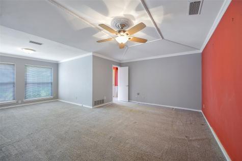 9233 Middle Glen Drive Dallas TX 75243