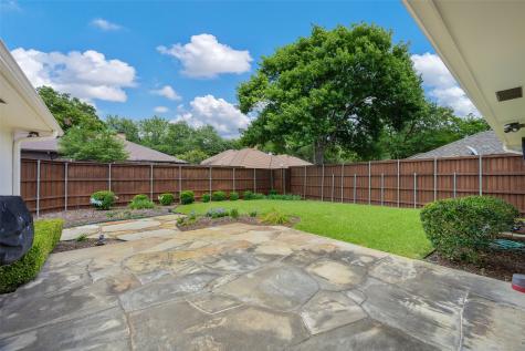 9233 Middle Glen Drive Dallas TX 75243