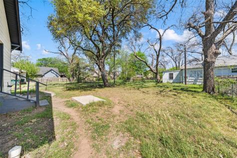 205 Dallas Street Waco TX 76704