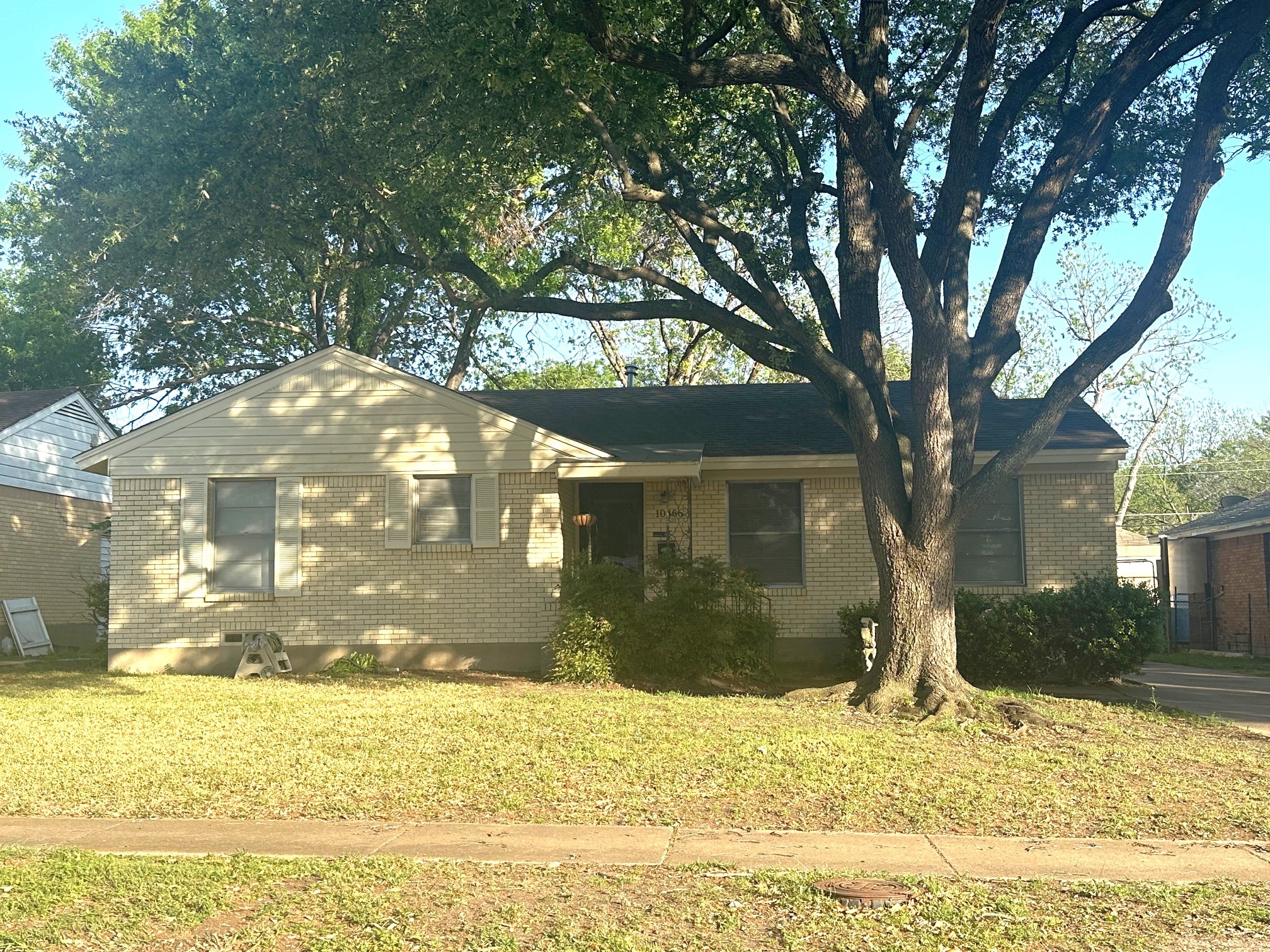 10466 Dunaway Drive Dallas TX 75228