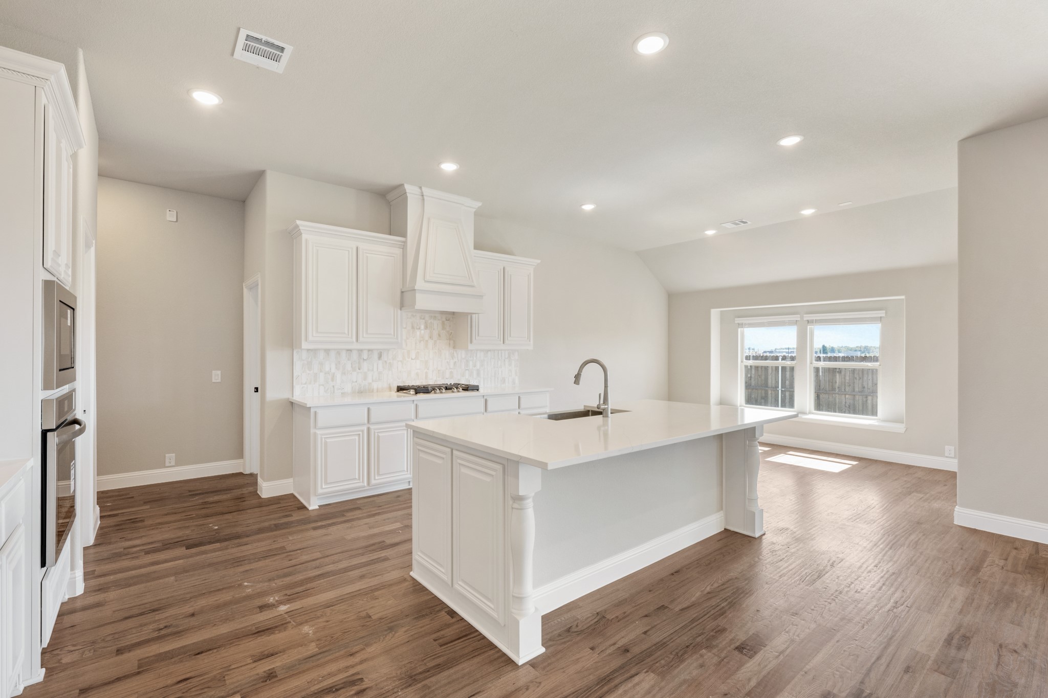 200 Eagle View Lane Commerce TX 75428