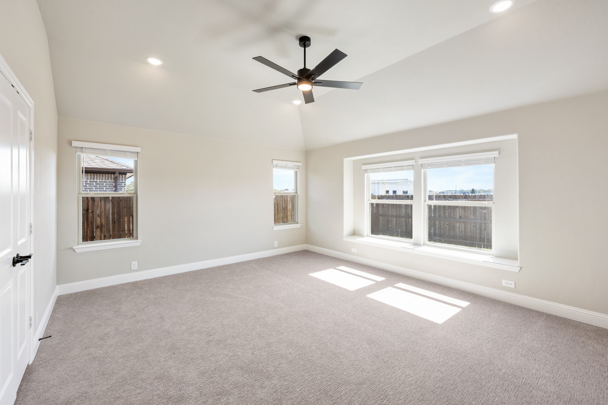 200 Eagle View Lane Commerce TX 75428