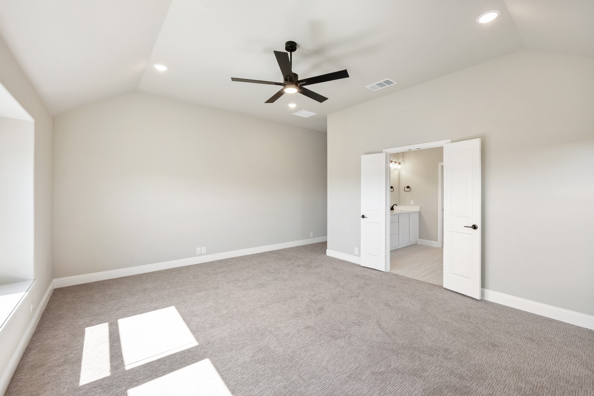 200 Eagle View Lane Commerce TX 75428