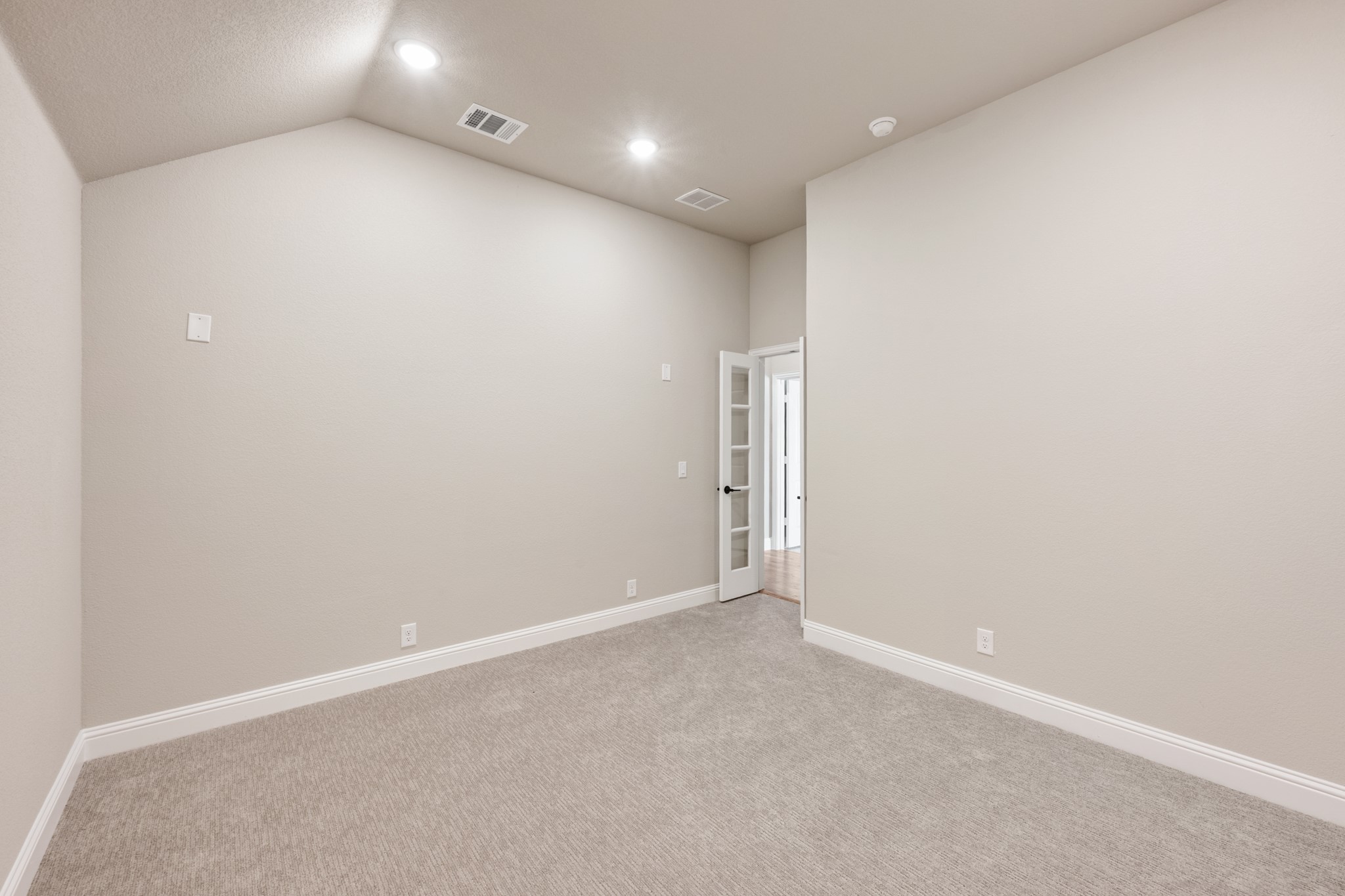 200 Eagle View Lane Commerce TX 75428