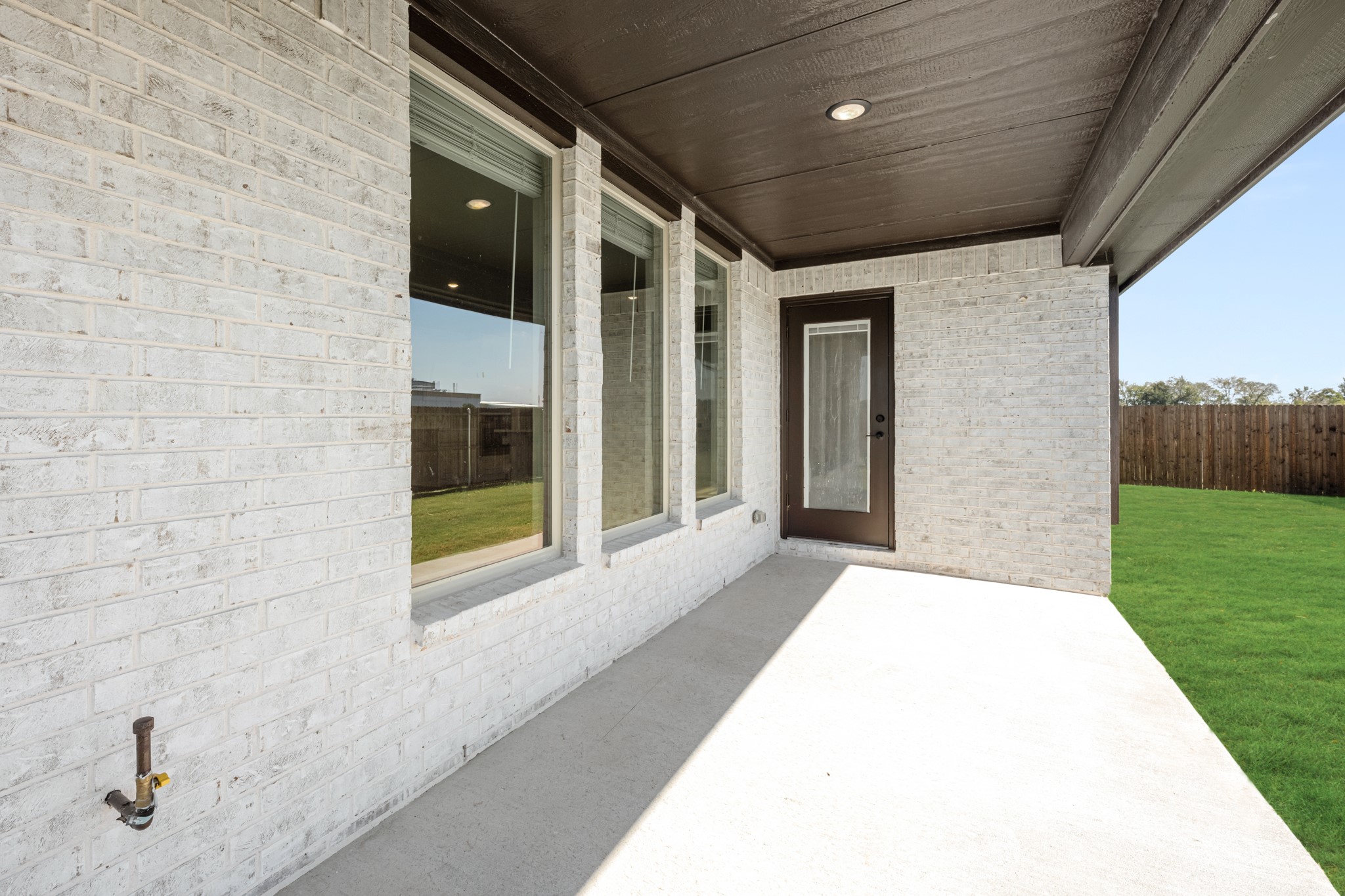 200 Eagle View Lane Commerce TX 75428
