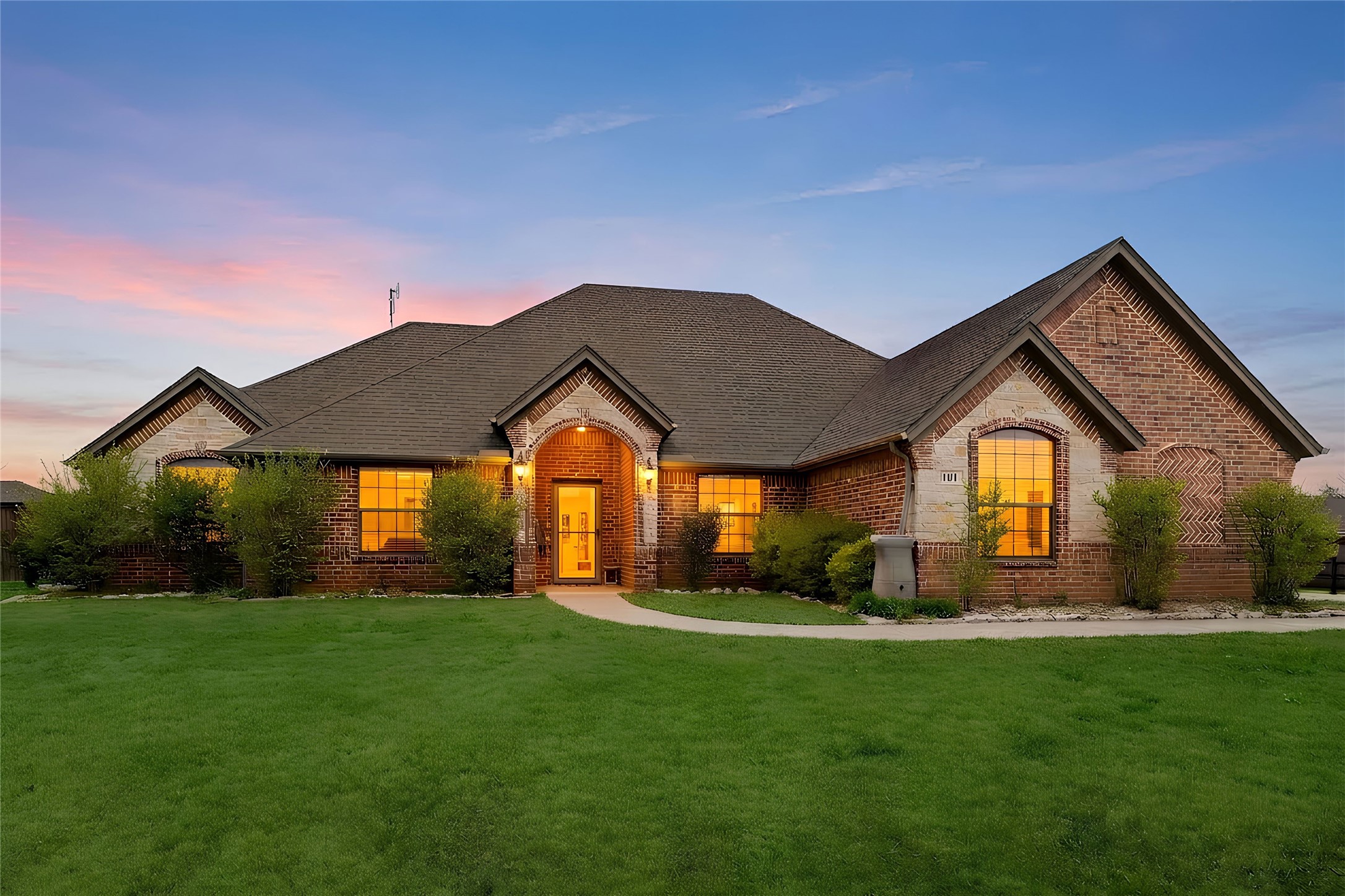 101 Lyndsey Court Boyd TX 76023