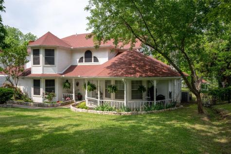 313 Rs County Road 1622 Lone Oak TX 75453