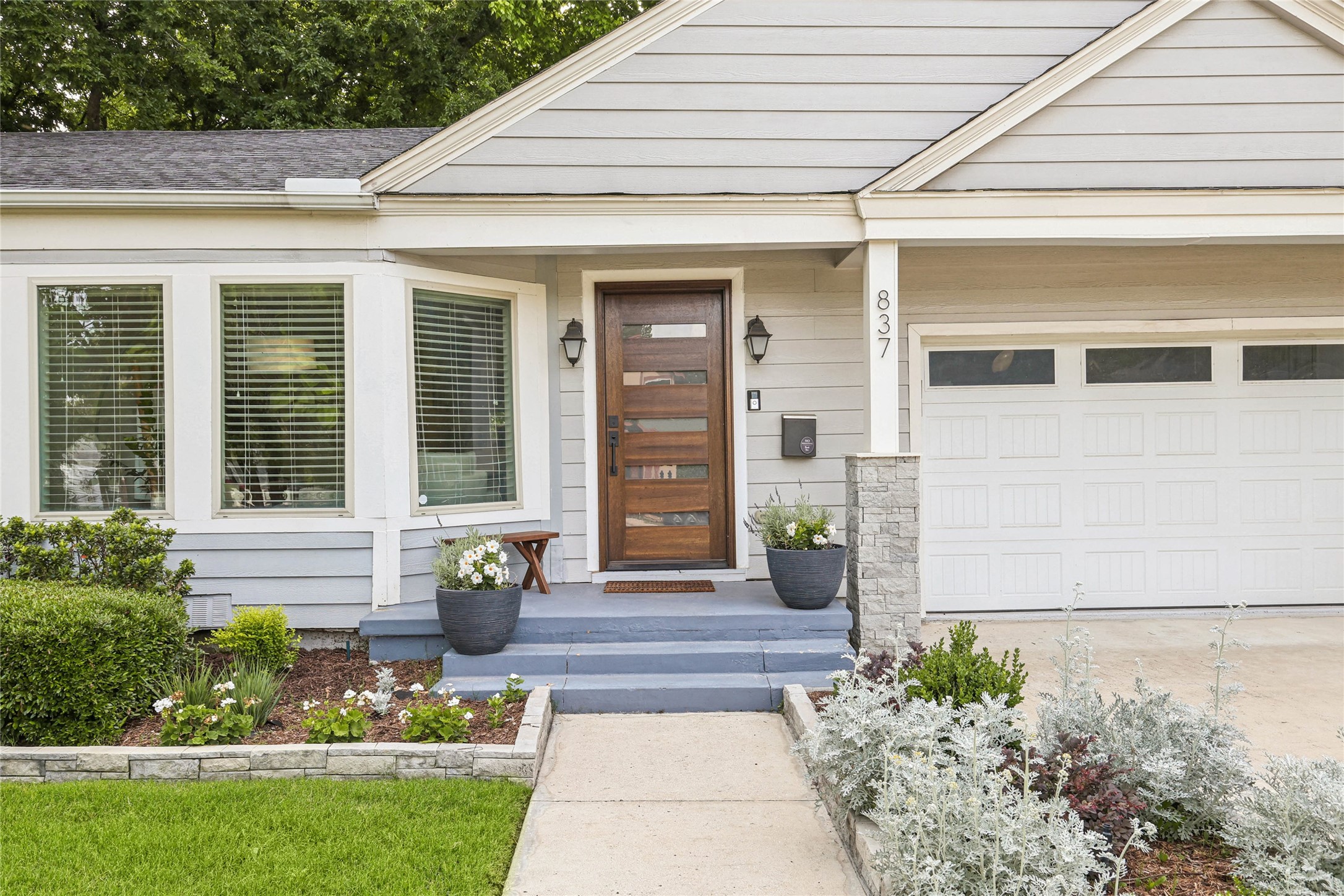 837 N Bailey Avenue Fort Worth TX 76107