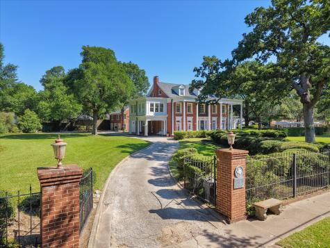 1508 Sycamore Avenue Corsicana TX 75110