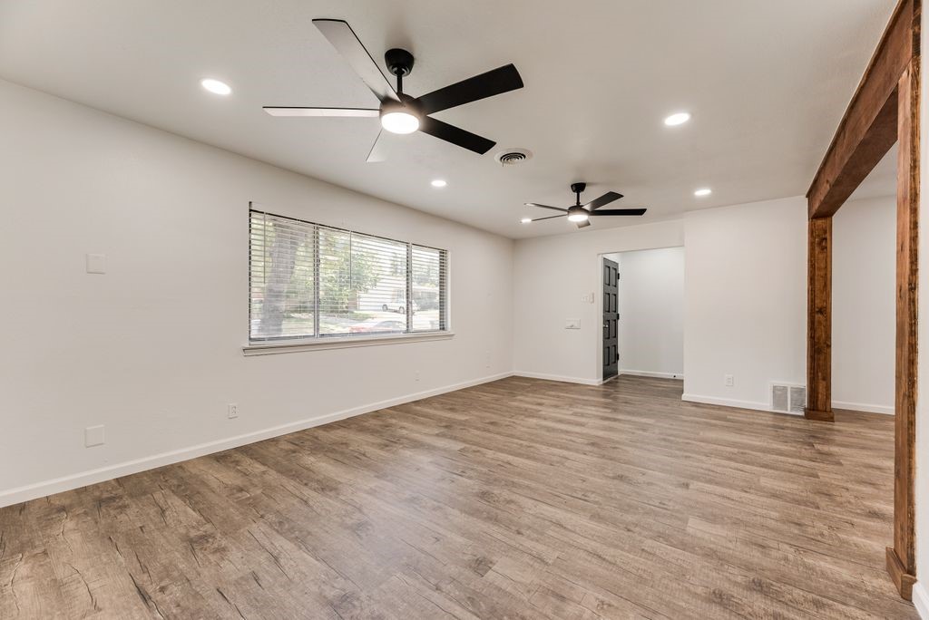 5321 Mystic Trail Dallas TX 75241