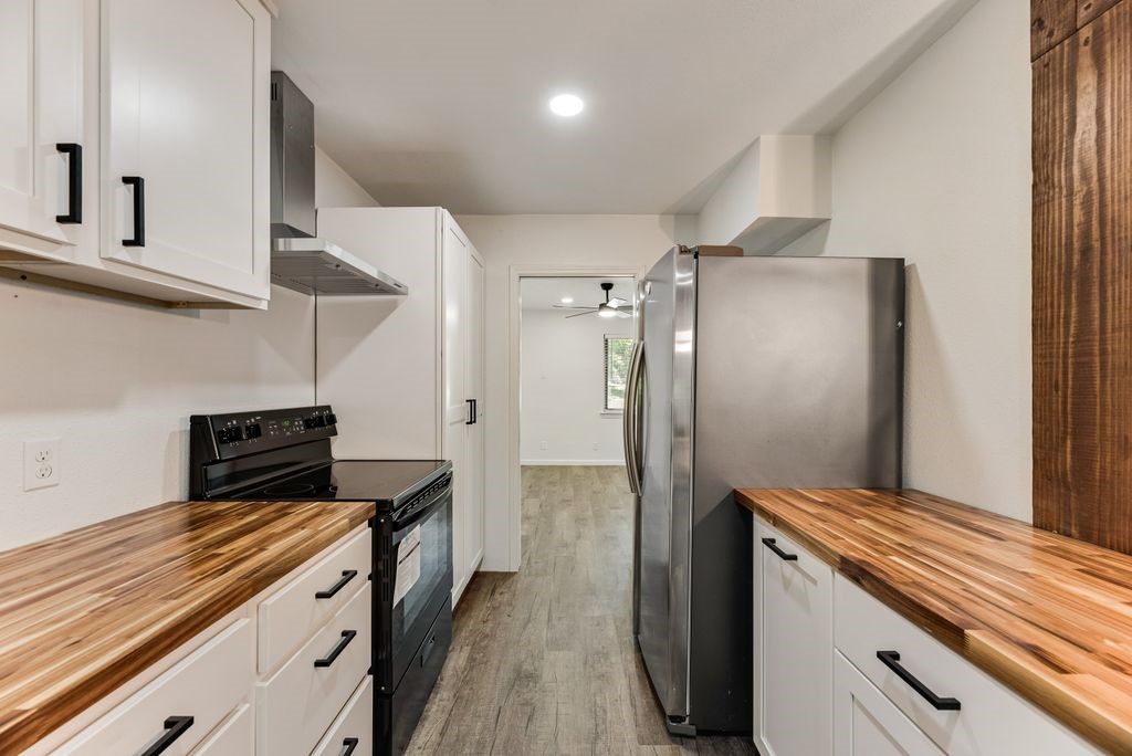 5321 Mystic Trail Dallas TX 75241