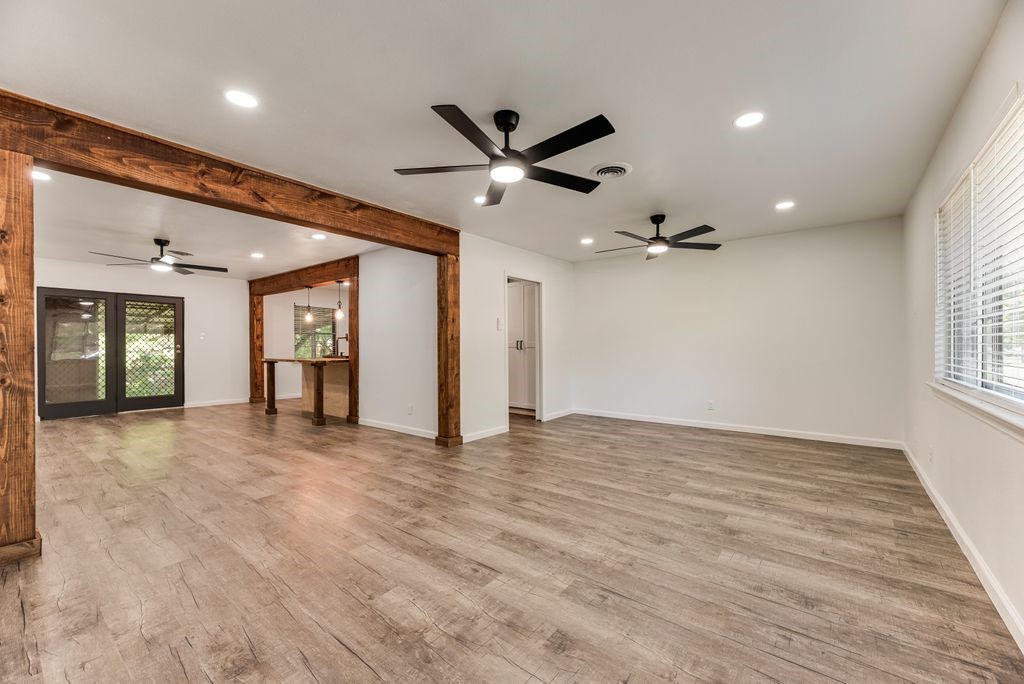 5321 Mystic Trail Dallas TX 75241
