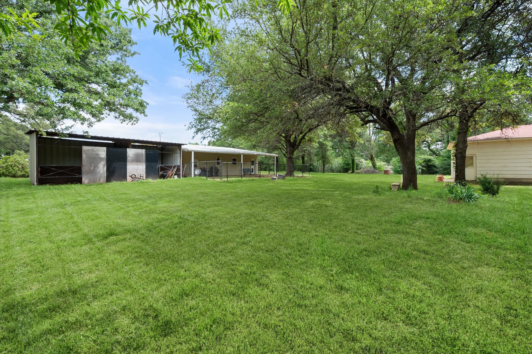 126 Smallwood Court Springtown TX 76082
