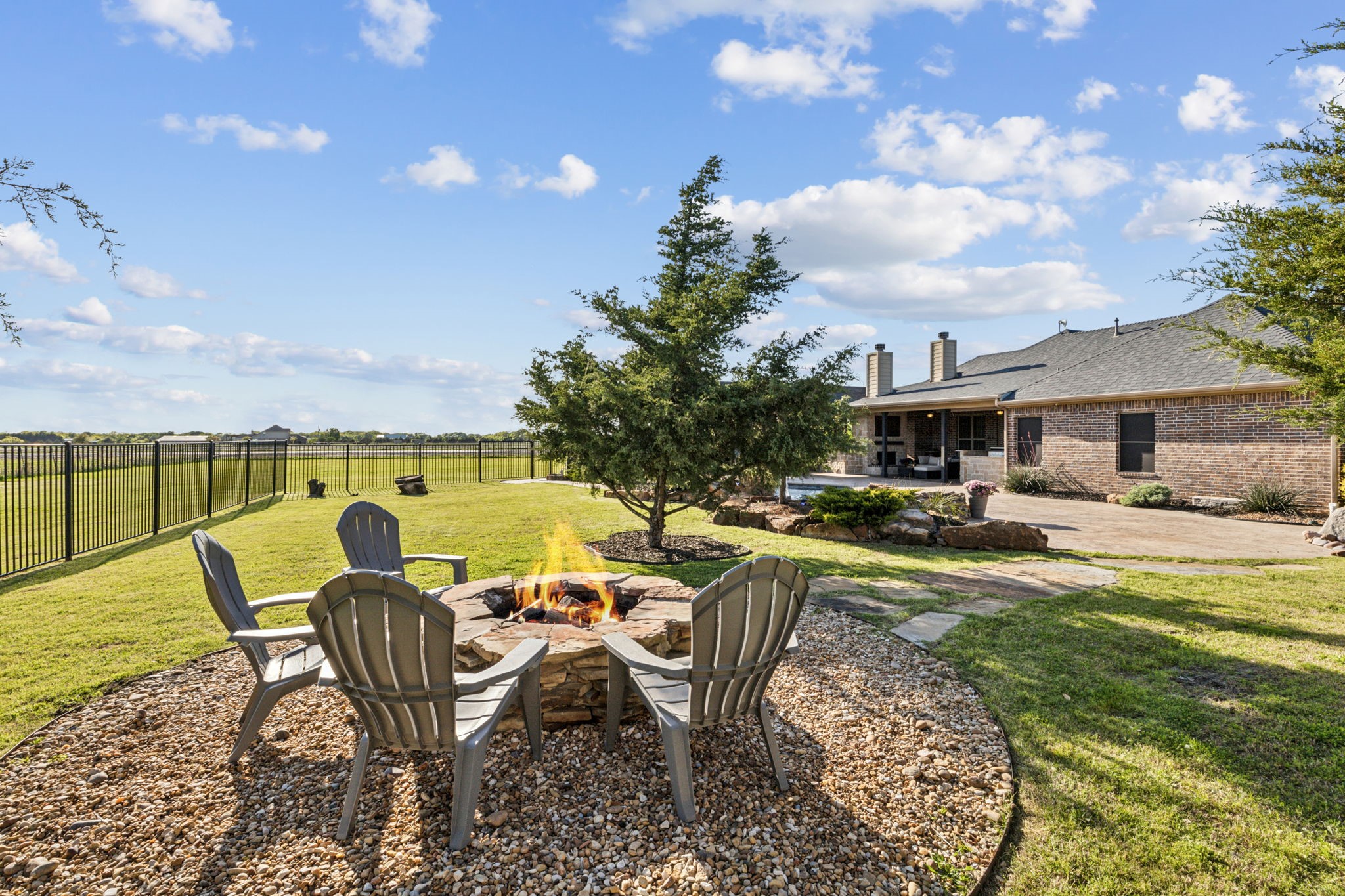 2070 County Road 551 Farmersville TX 75442