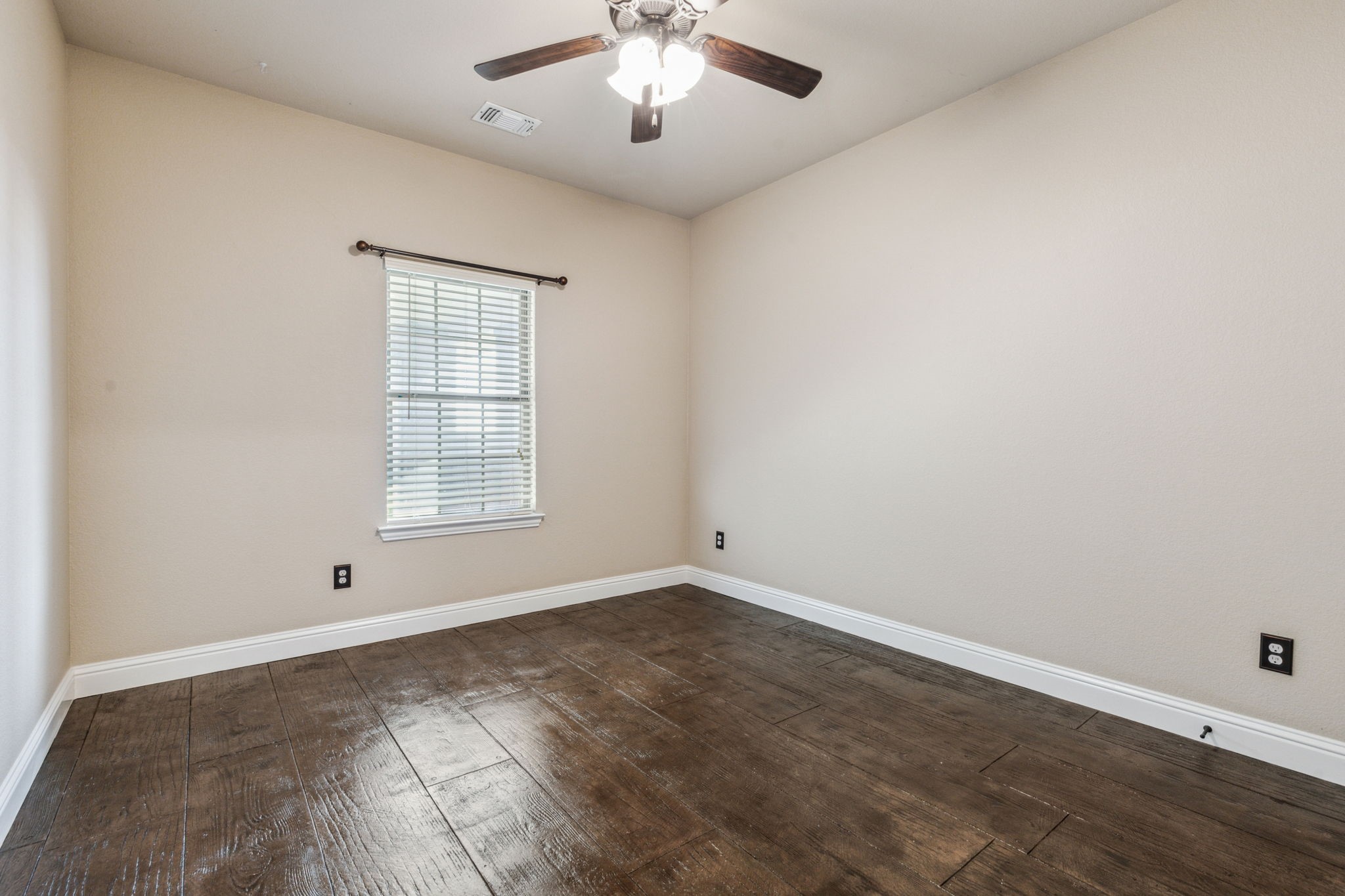 2070 County Road 551 Farmersville TX 75442