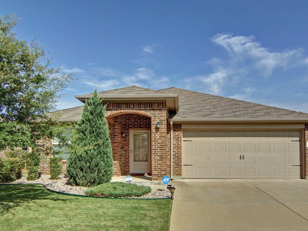 8900 Cold Harbor Street Fort Worth TX 76123