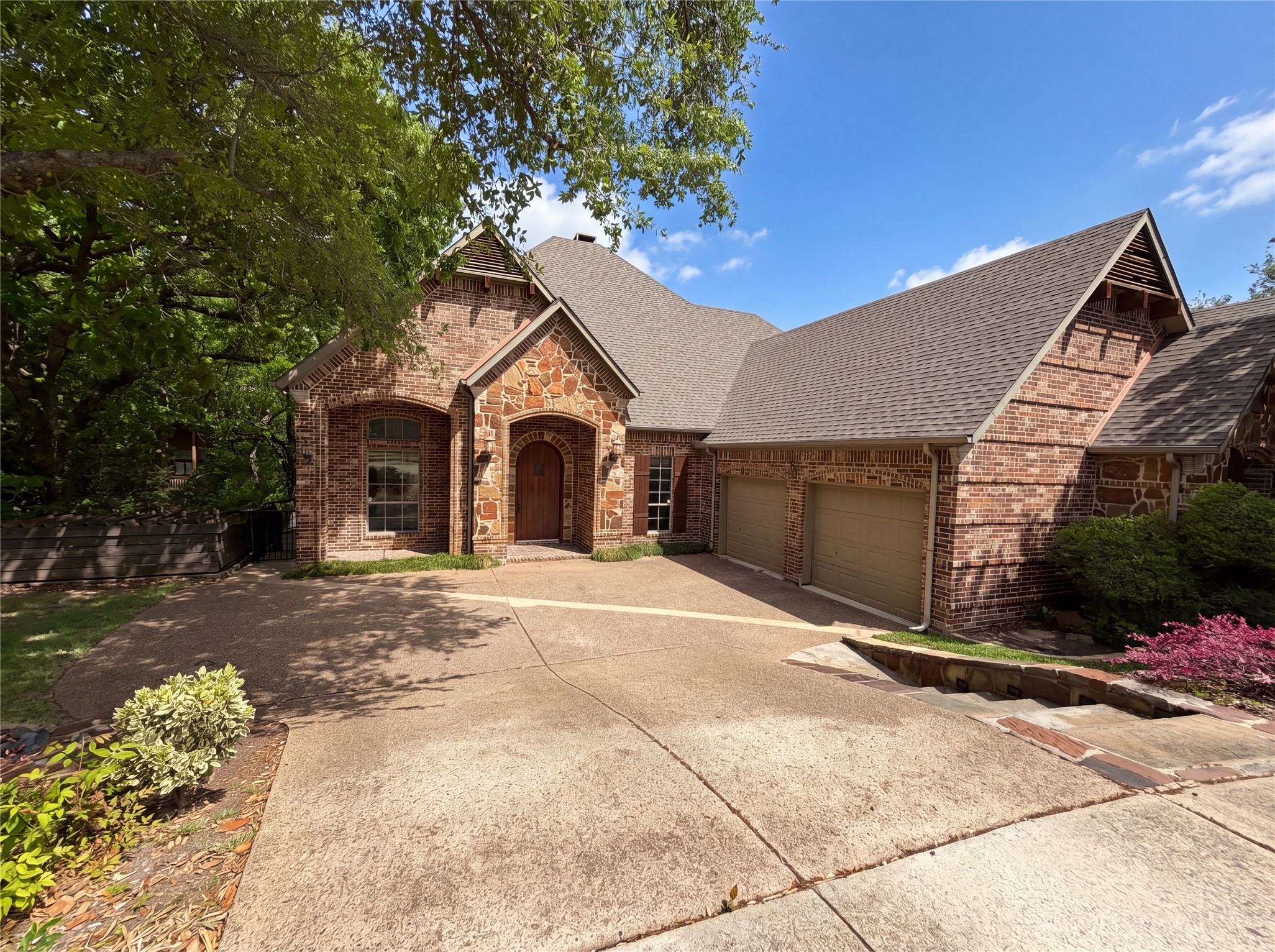 1309 Winding Brook Drive Garland TX 75044