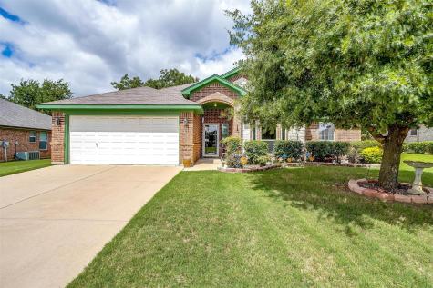 712 W Sheila Circle Joshua TX 76058