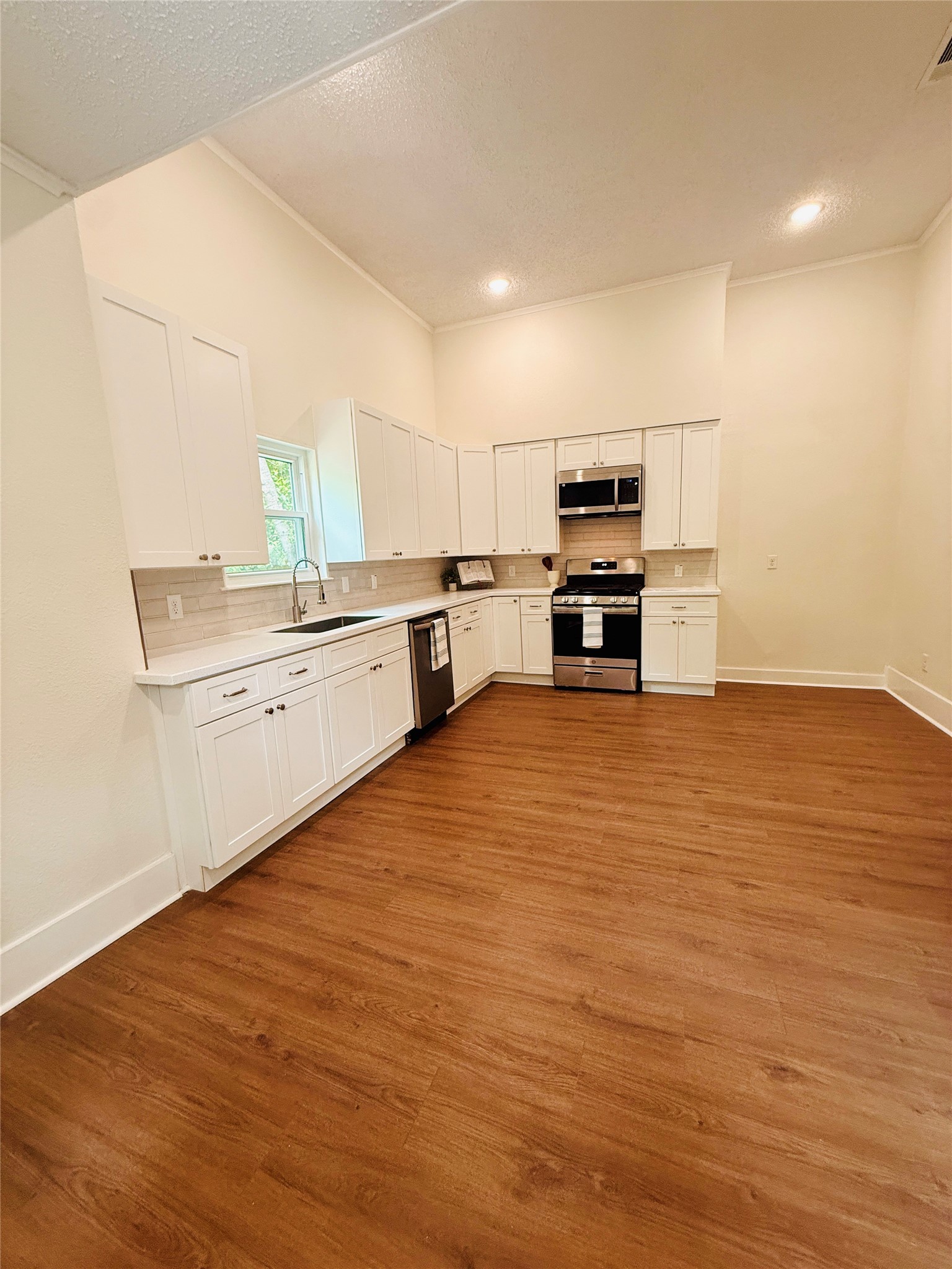 2115 Walworth Street Greenville TX 75401