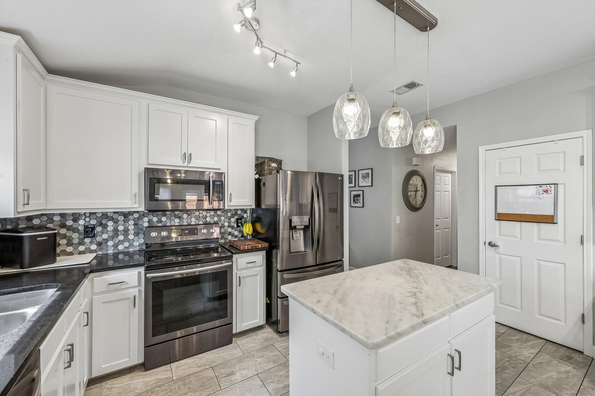 840 Lariat Drive Saginaw TX 76131