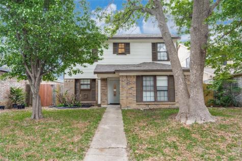 2639 Clayton Oaks Drive Dallas TX 75227