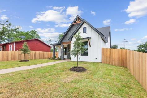 107 N Jena Street Riesel TX 76682