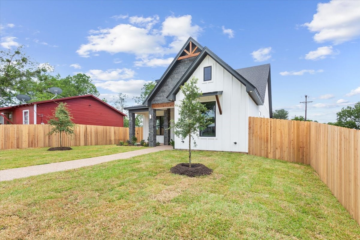 107 N Jena Street Riesel TX 76682