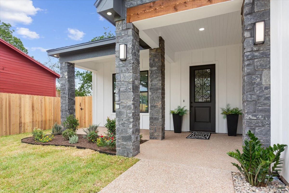 107 N Jena Street Riesel TX 76682