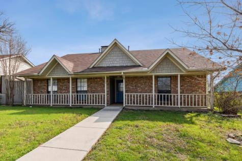1138 Woodrow Drive Lewisville TX 75067
