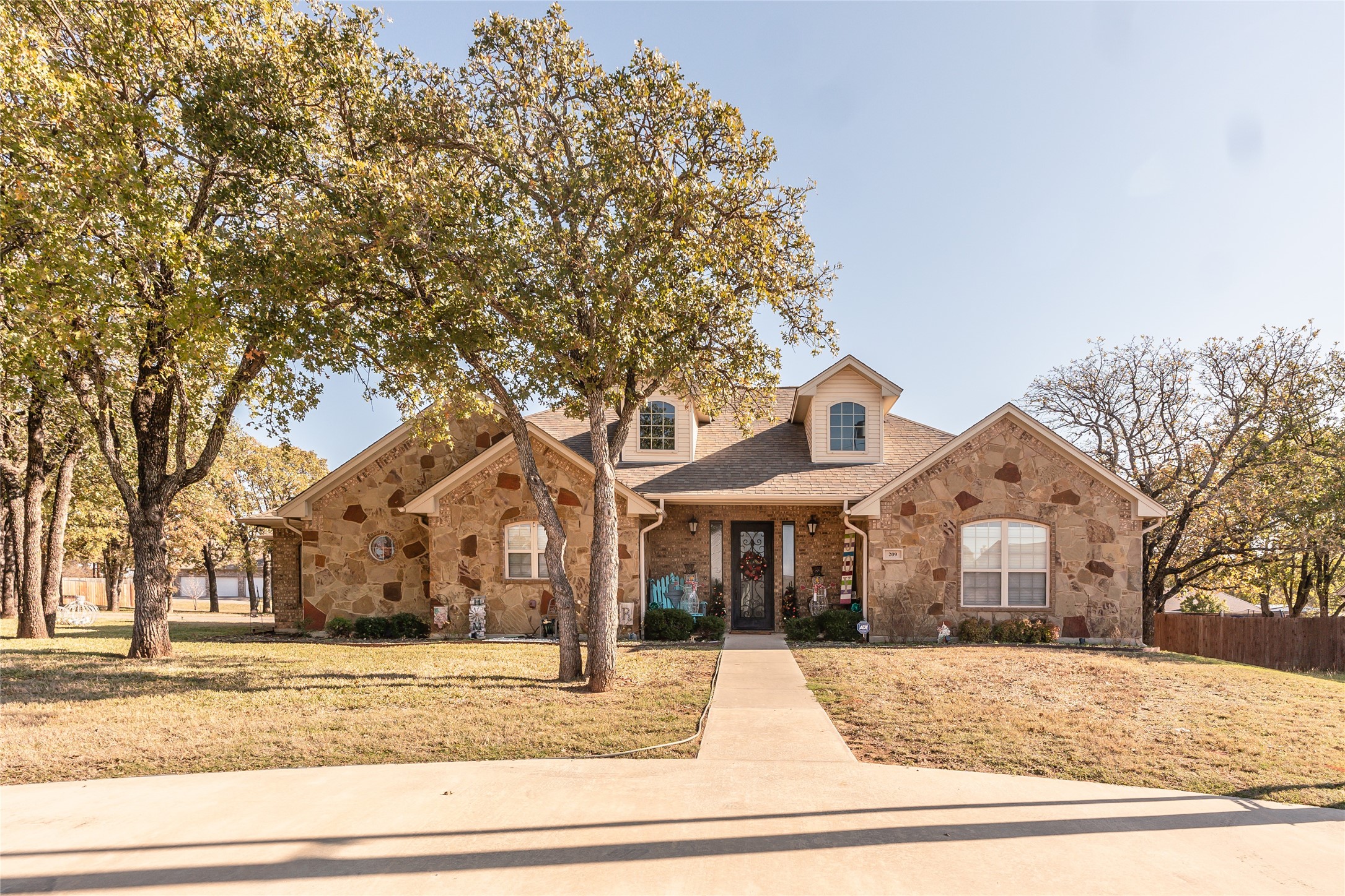 209 Benton Street Nocona TX 76255