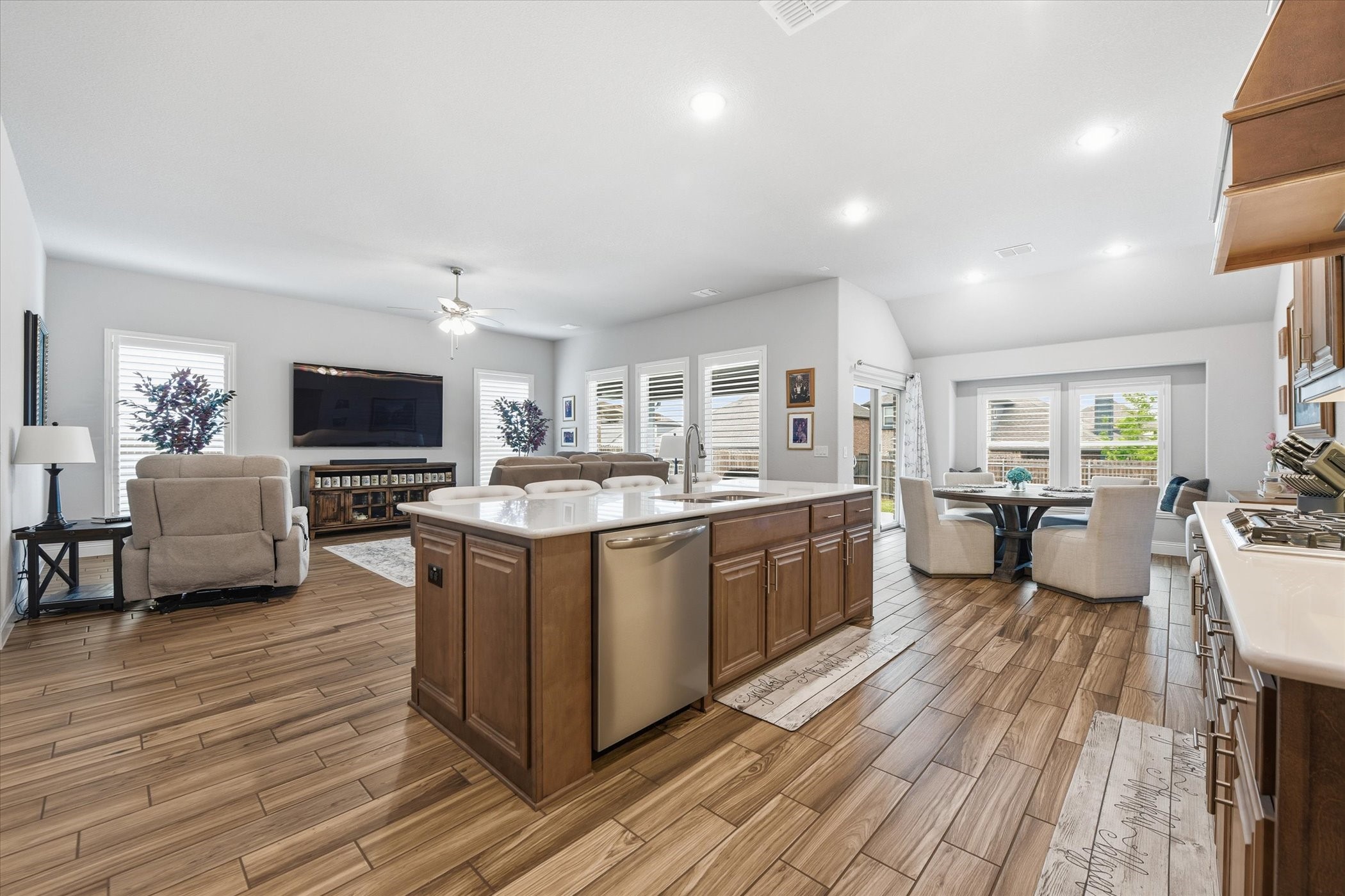 1109 Wrenwood Drive Justin TX 76247