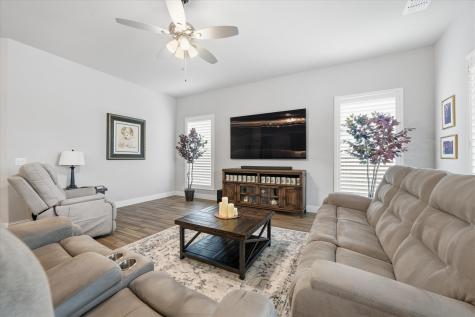 1109 Wrenwood Drive Justin TX 76247