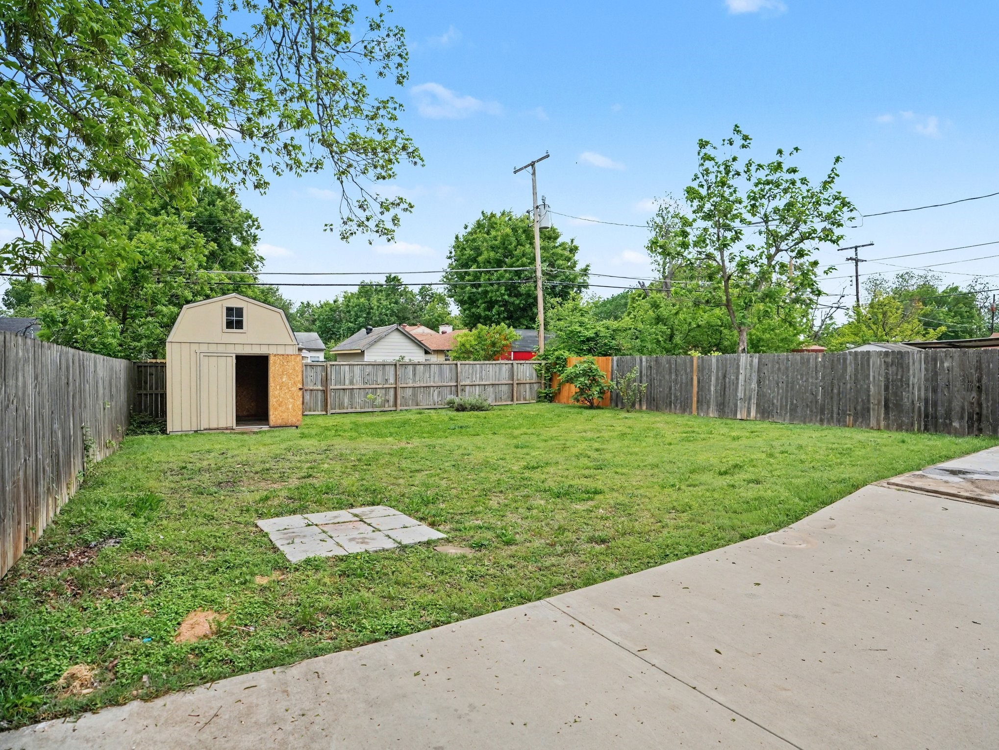 2446 Catherine Street Dallas TX 75211