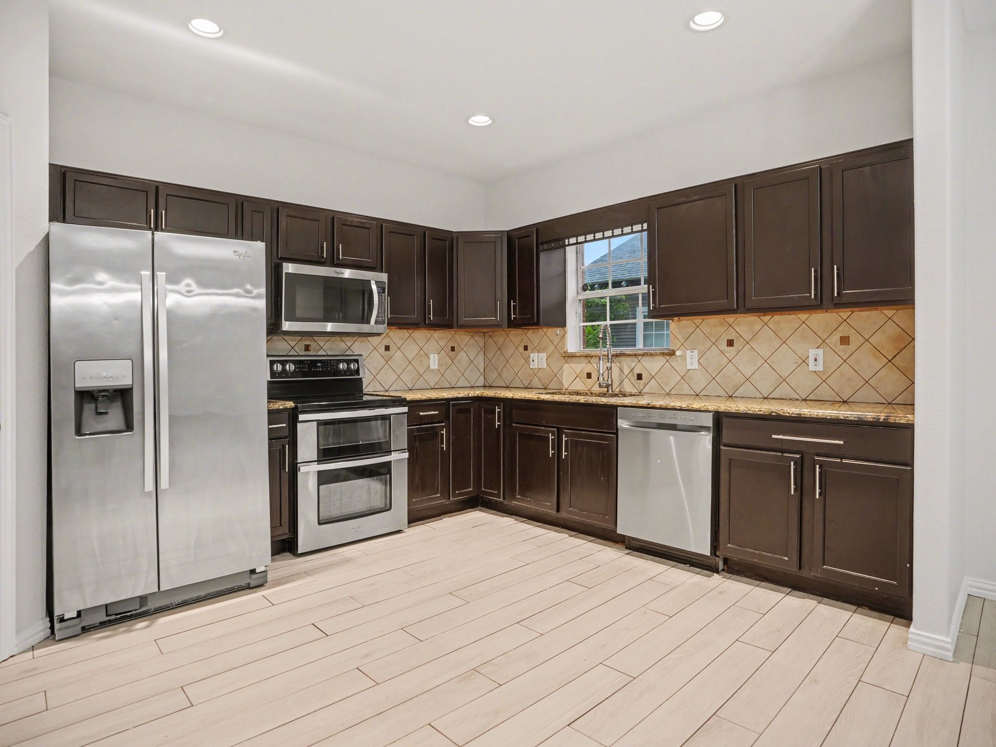 2446 Catherine Street Dallas TX 75211