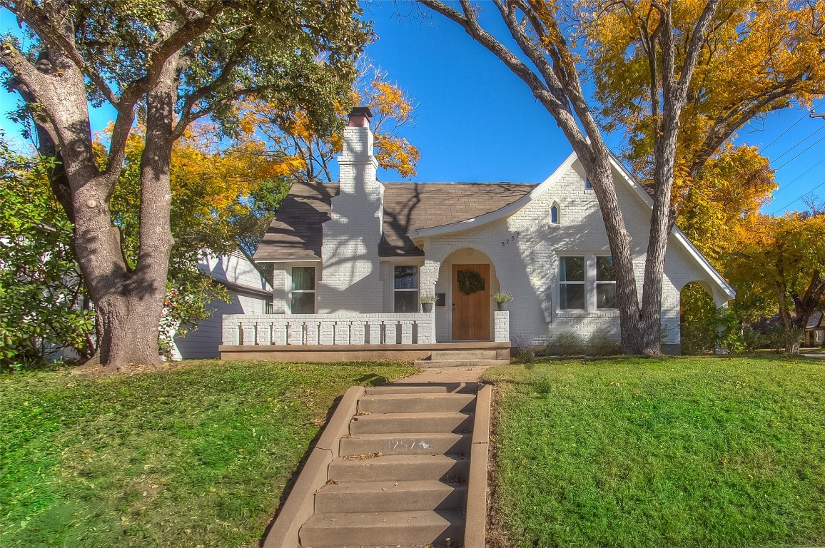 3257 Cockrell Avenue Fort Worth TX 76109