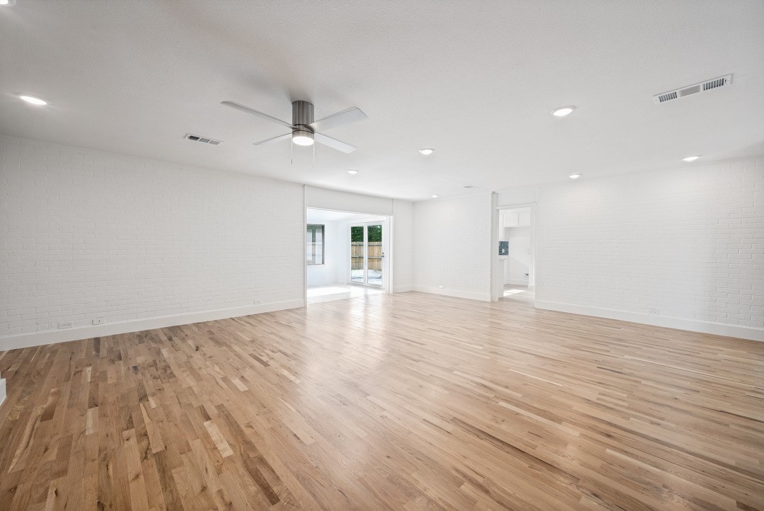 1513 Holt Street Fort Worth TX 76103