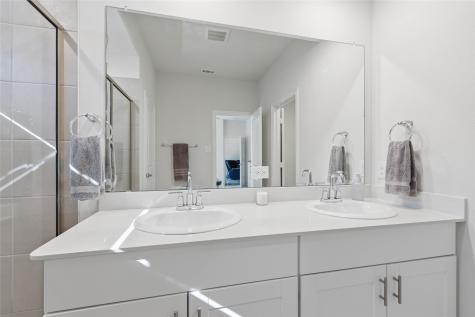 5628 Castle Peak Bend Fort Worth TX 76126