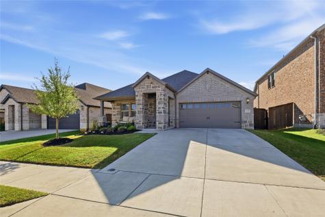 5628 Castle Peak Bend Fort Worth TX 76126