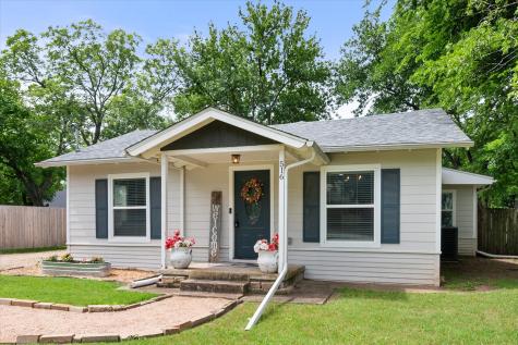516 E Ross Street Waxahachie TX 75165