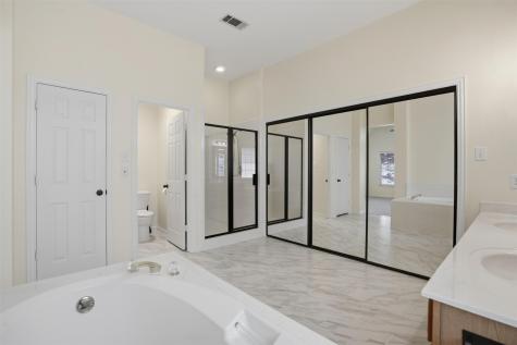 6613 Barclay Lane Garland TX 75044